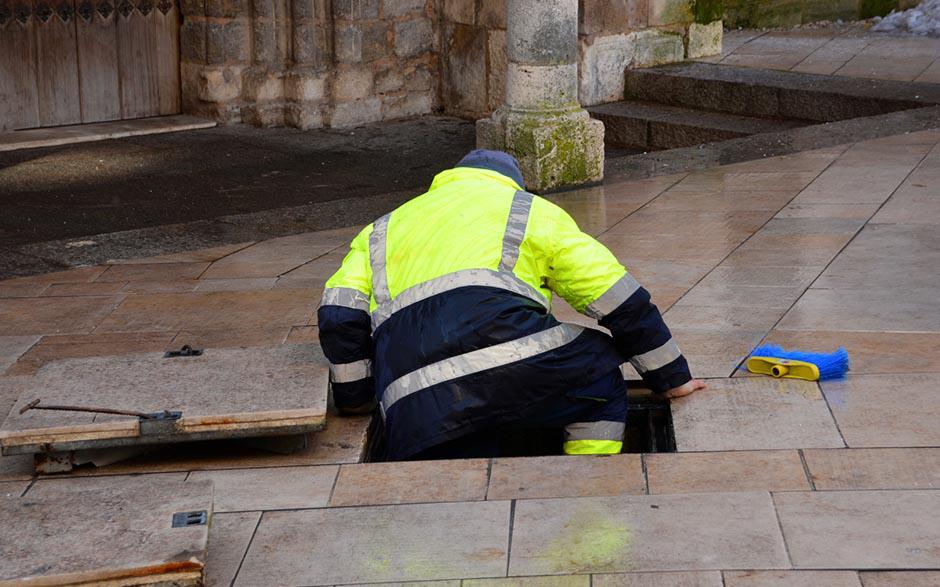 comment déboucher un wc Draveil